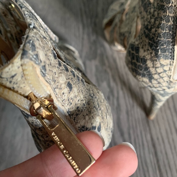 Gorgeous Vince Camuto Heels✨ - Picture 7 of 11